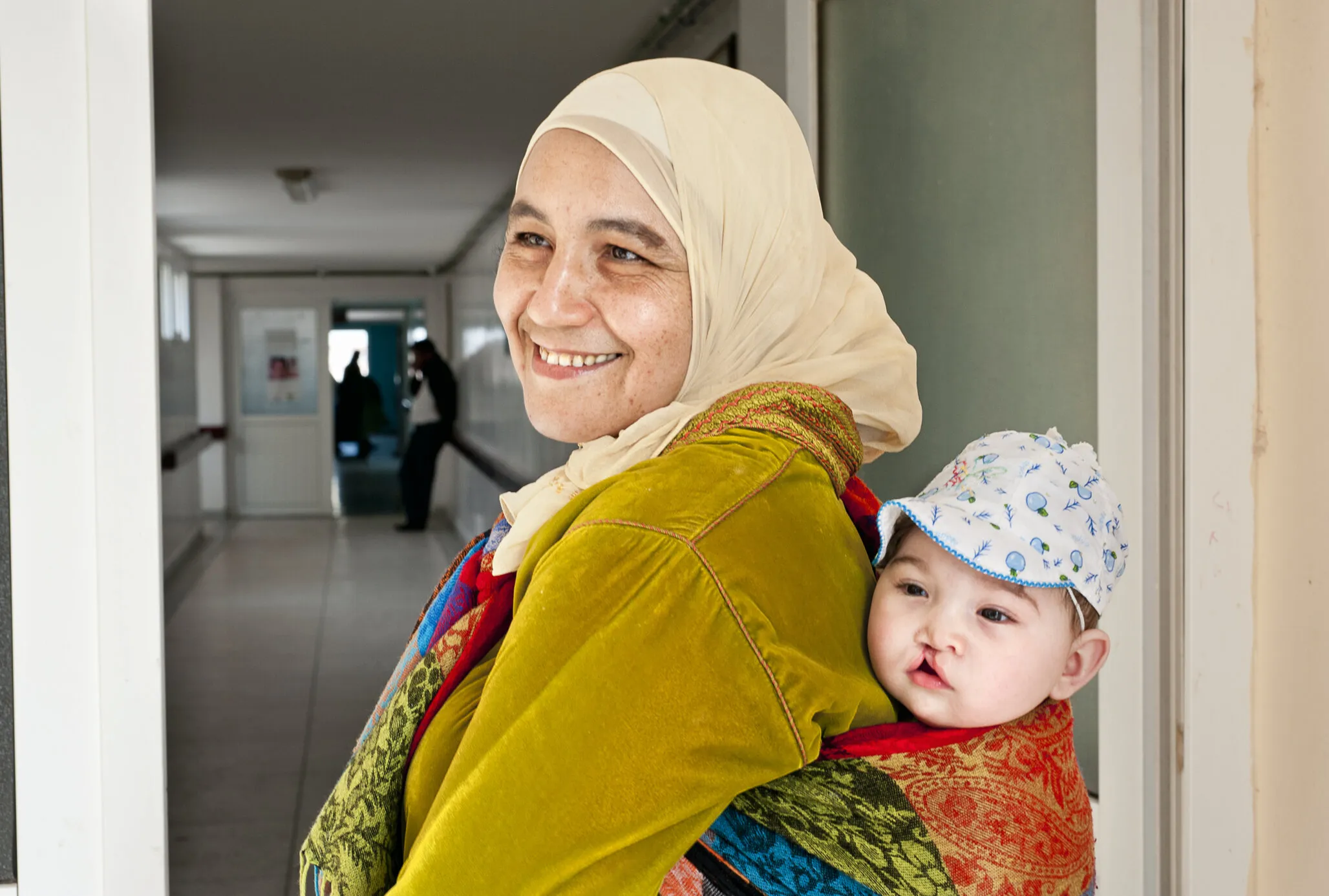 Shortly after Rania’s birth, her grandmother, Nour, arrived to Operation Smile Morocco’s care center where local volunteers provided care that would help keep Rania healthy until she was old enough to receive surgery.